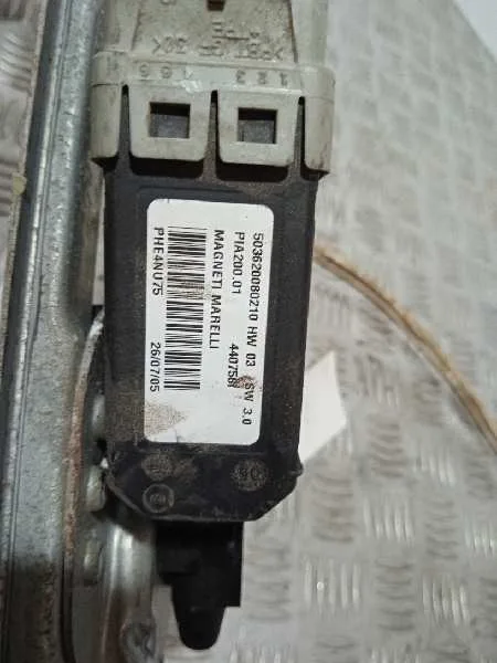 Elevalunas Delantero Derecho para Peugeot 1007