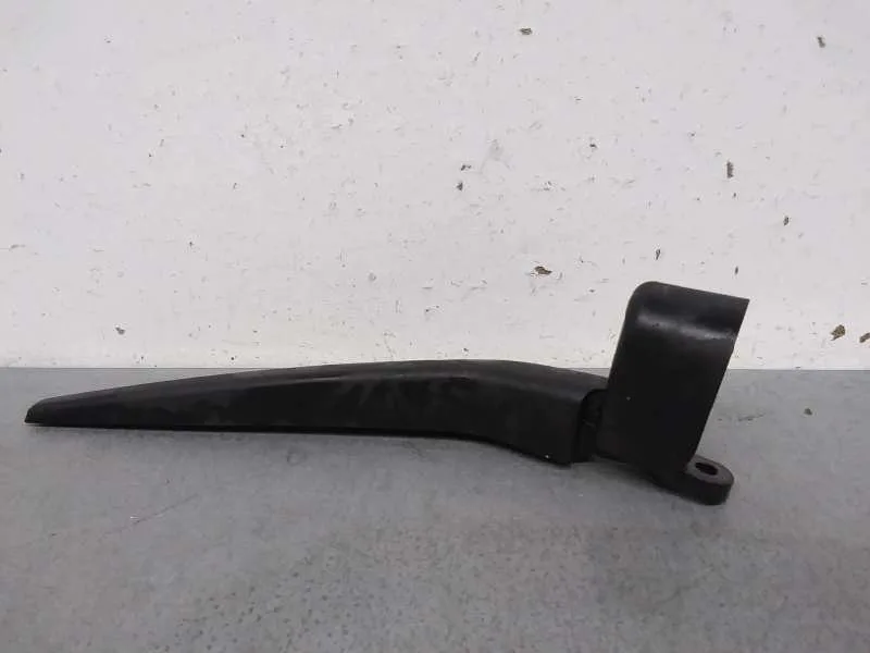 Brazo Limpia Trasero para Volvo V40