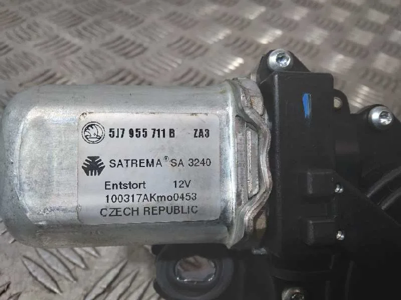 Motor Limpia Trasero para Skoda Superb Combi (3T5)