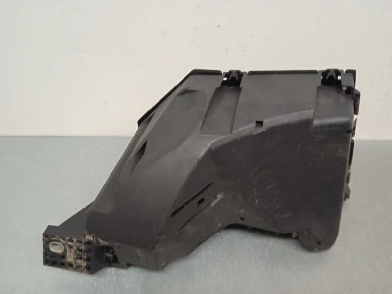 Caja Reles / Fusibles para Ford Mondeo Ber. (Ca2)