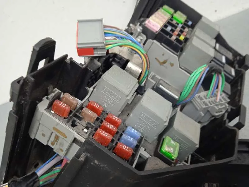 Caja Reles / Fusibles para Ford Mondeo Ber. (Ca2)