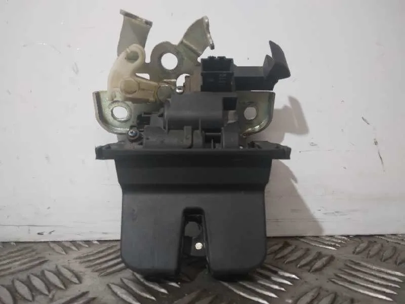 Cerradura Maletero / Porton para Skoda Superb Combi (3T5)