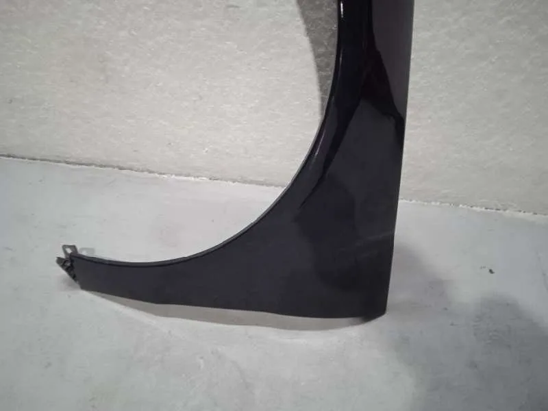 Aleta Delantera Izquierda para Mercedes-Benz Clase R (W251)