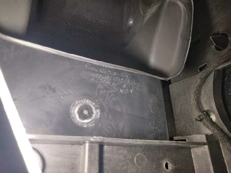 Apoyabrazos Central para Mercedes-Benz Clase R (W251)