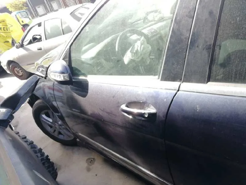 Puerta Delantera Izquierda para Mercedes-Benz Clase R (W251)