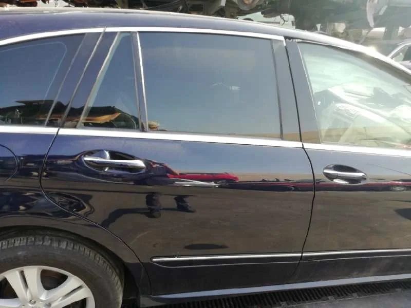 Puerta Trasera Derecha para Mercedes-Benz Clase R (W251)