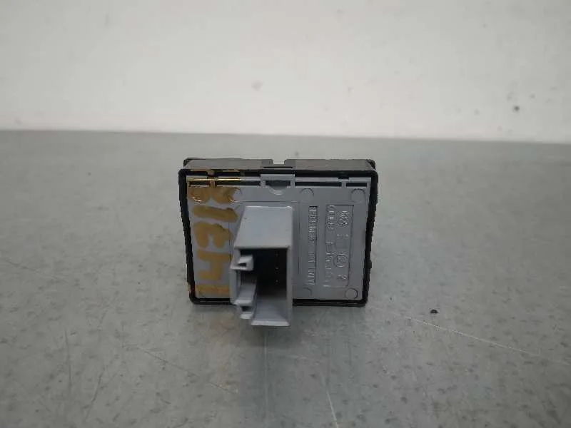 Mando Elevalunas Delantero Izquierdo para Seat Ibiza (6J5)