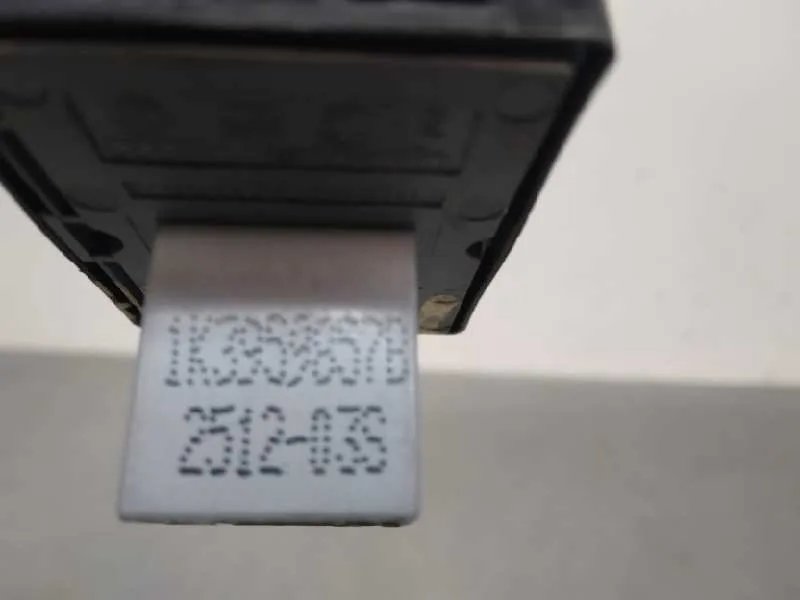 Mando Elevalunas Delantero Izquierdo para Seat Ibiza (6J5)