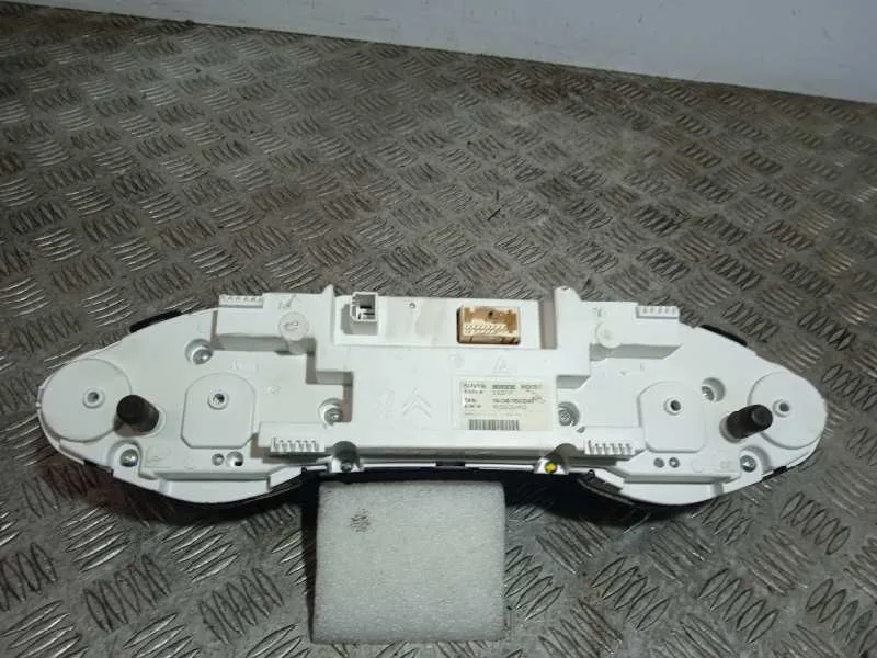 Cuadro Instrumentos para Peugeot 308