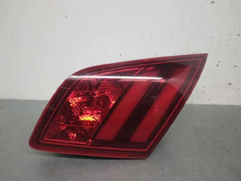 Piloto Trasero Derecho Interior para Peugeot 308