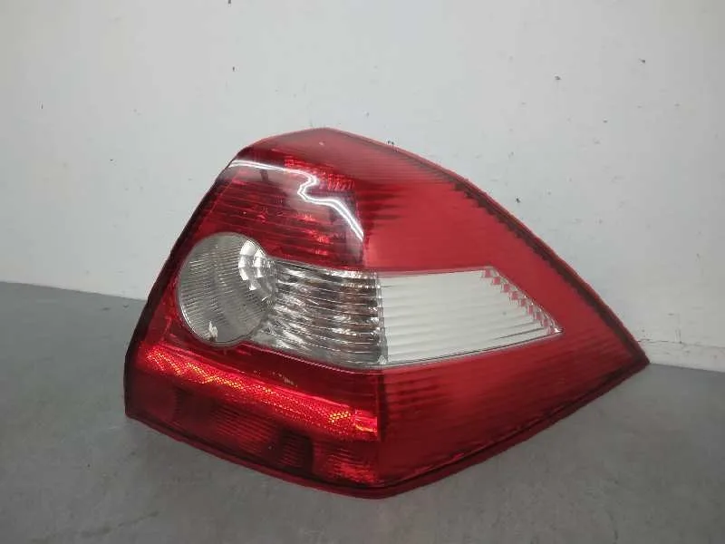 Piloto Trasero Derecho para Renault Megane Ii Classic Berlina