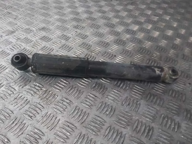 Amortiguador Trasero Izquierdo para Kia Rio (Yb)