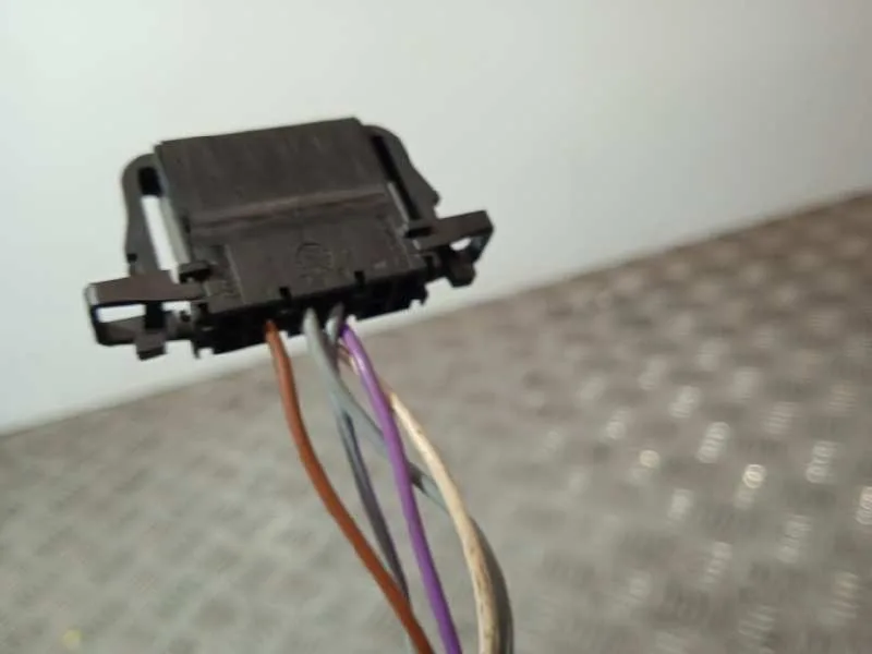 Retrovisor Derecho para Volkswagen Passat Berlina (3B3)