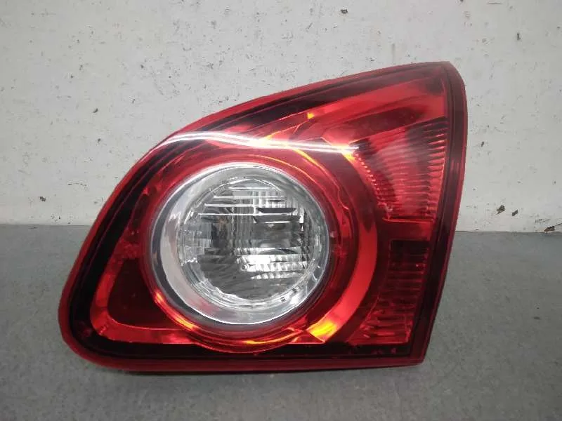 Piloto Trasero Derecho Interior para Nissan Qashqai (J10)