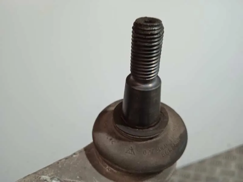 Brazo Suspension Inferior Delantero Izquierdo para Seat Exeo Berlina (3R2)