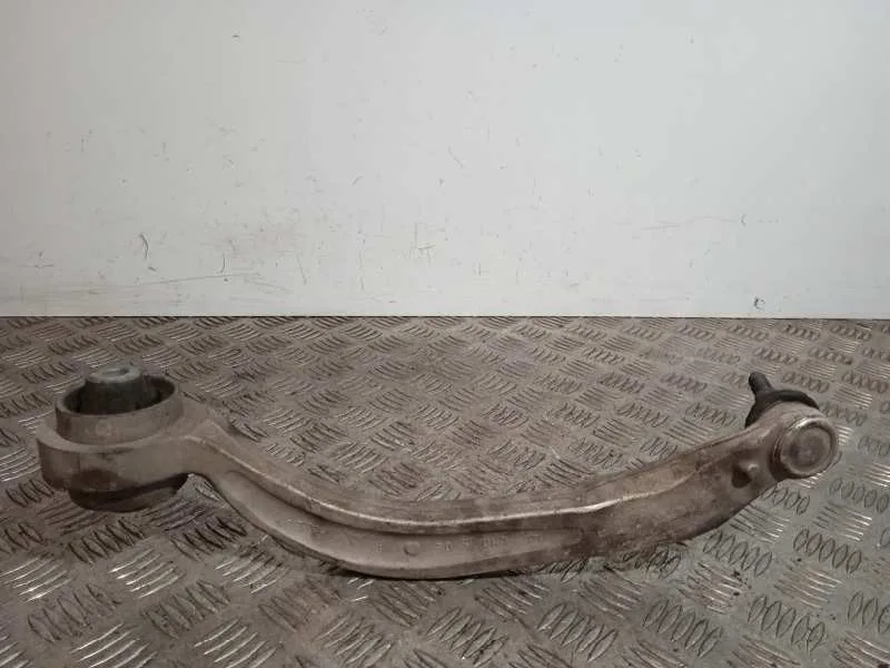 Brazo Suspension Inferior Delantero Derecho para Seat Exeo Berlina (3R2)
