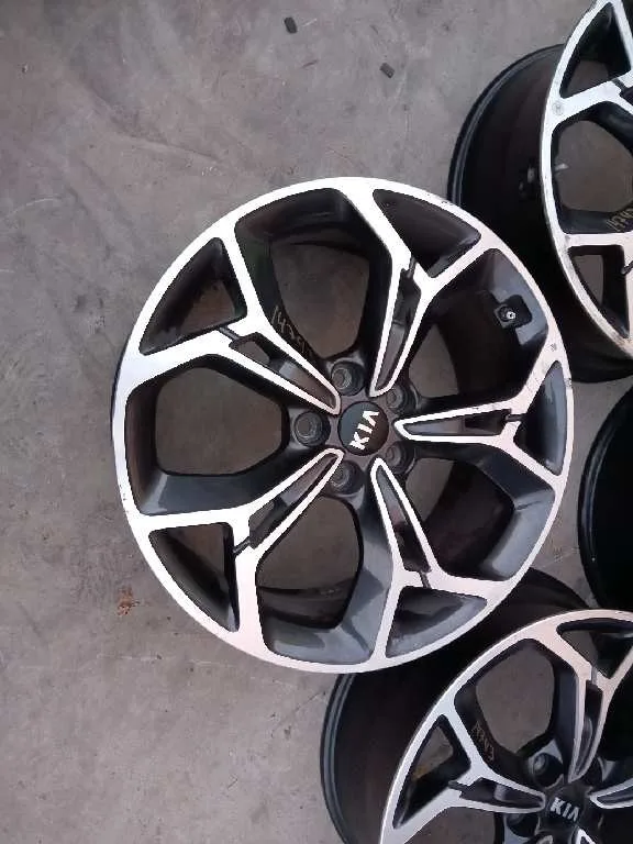 Juego Llantas para Kia Sportage