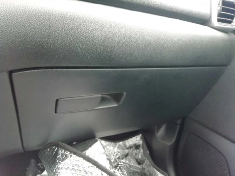 Guantera para Kia Sportage