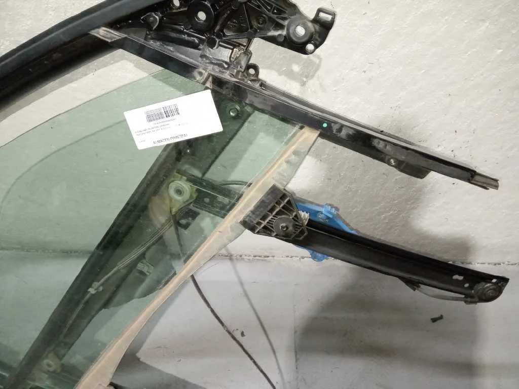 Elevalunas Delantero Derecho para Seat Exeo Berlina (3R2)