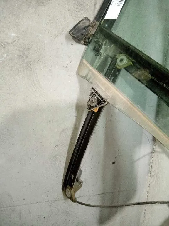 Elevalunas Delantero Derecho para Seat Exeo Berlina (3R2)