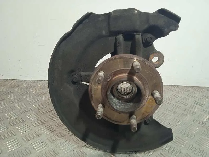 Mangueta Delantera Izquierda para Ford Focus Lim.
