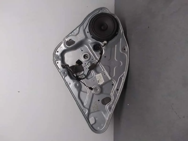 Elevalunas Trasero Izquierdo para Ford Focus Berlina (Cap)