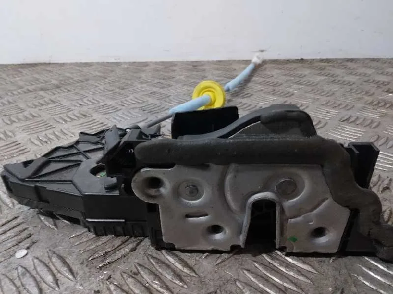 Cerradura Puerta Delantera Izquierda para Bmw Serie 1 Lim. (F40)