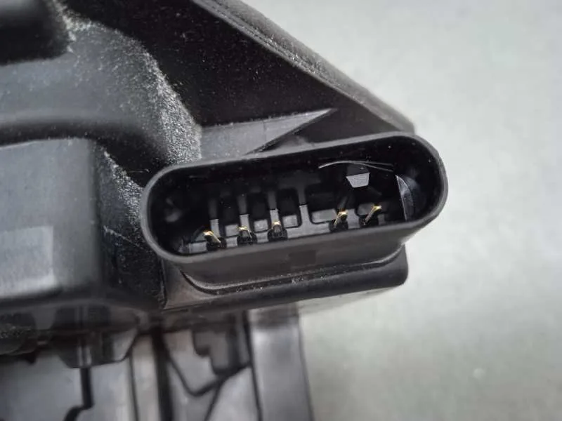 Cerradura Puerta Delantera Izquierda para Bmw Serie 1 Lim. (F40)