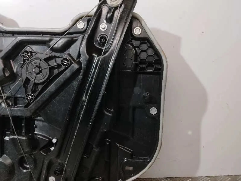 Elevalunas Delantero Izquierdo para Bmw Serie 1 Lim. (F40)
