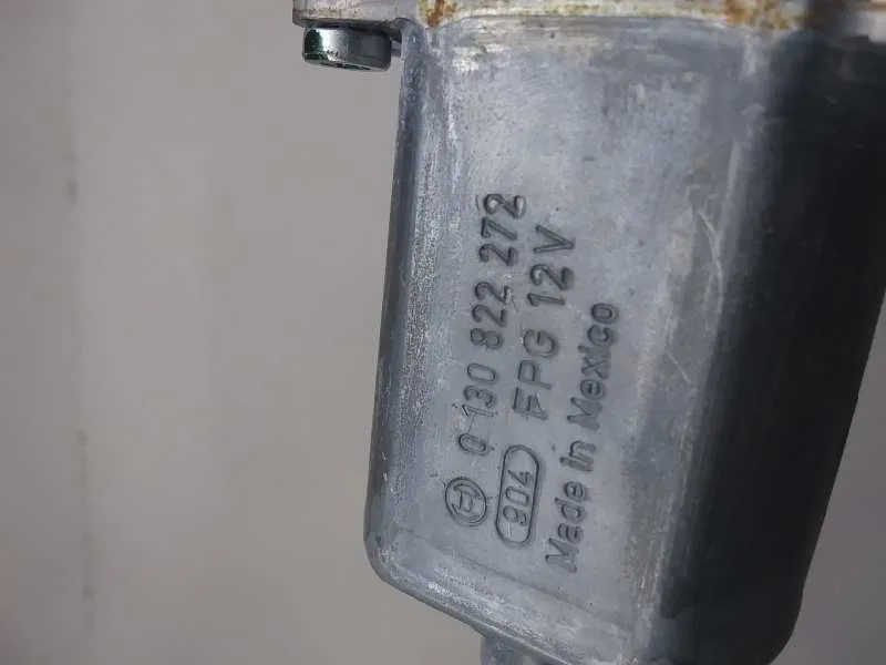 Motor Elevalunas Delantero Izquierdo para Mercedes-Benz Clase R (W251)
