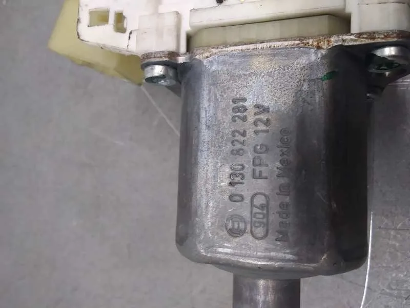 Motor Elevalunas Trasero Izquierdo para Mercedes-Benz Clase R (W251)