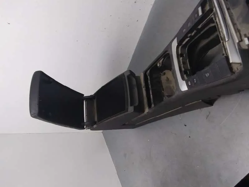 Apoyabrazos Central para Volkswagen Passat Variant (365)