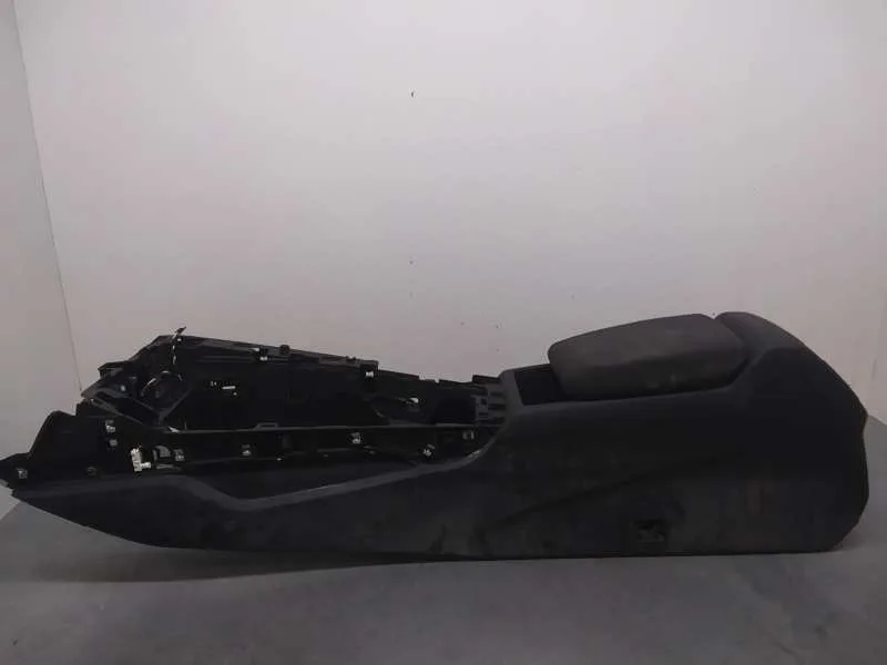 Apoyabrazos Central para Audi A4 Berlina (8W2)