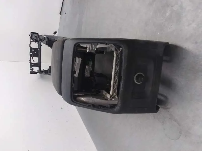 Apoyabrazos Central para Audi A4 Berlina (8W2)