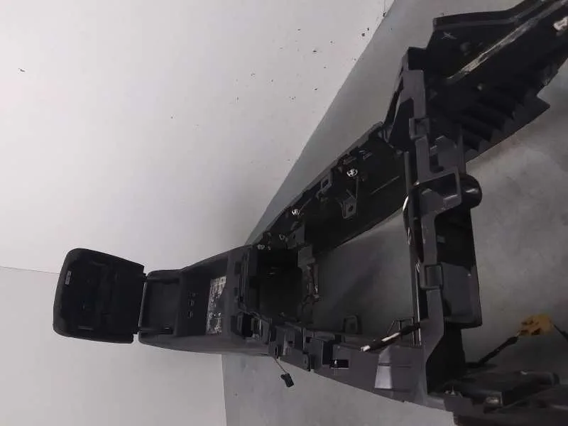 Apoyabrazos Central para Audi A4 Berlina (8W2)