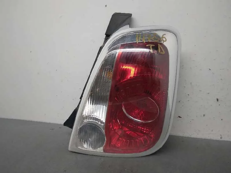 Piloto Trasero Derecho para Fiat Nuova 500 (150)