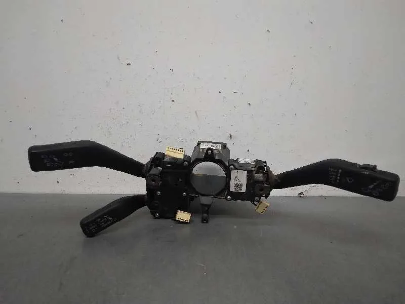 Mando Multifuncion para Volkswagen Passat Variant (365)