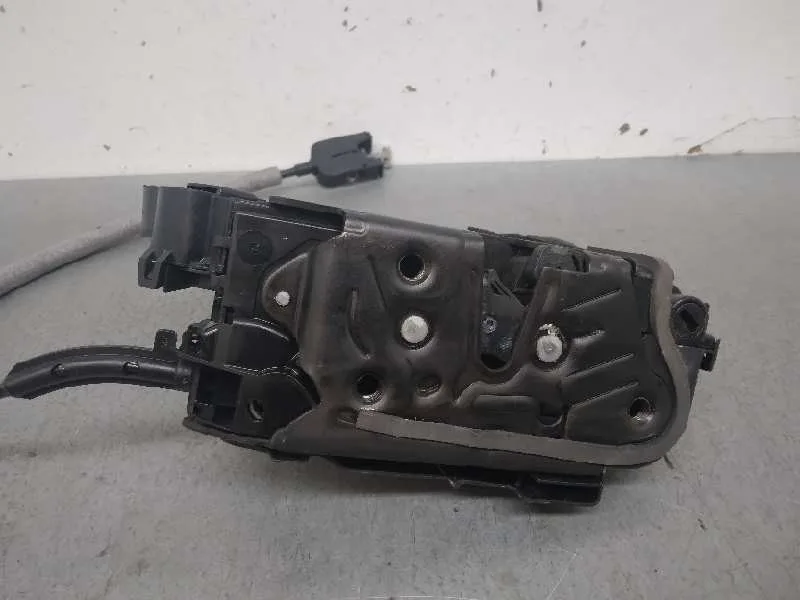 Cerradura Puerta Delantera Derecha para Seat Arona