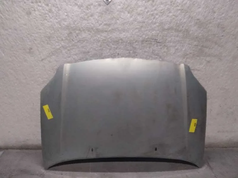 Capot para Toyota Avensis Berlina (T25)