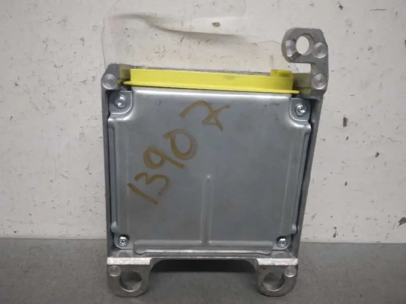Centralita Airbag para Toyota Corolla Verso (R1)