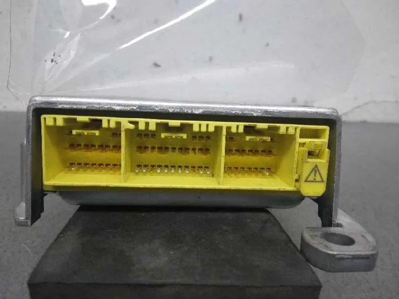 Centralita Airbag para Toyota Corolla Verso (R1)