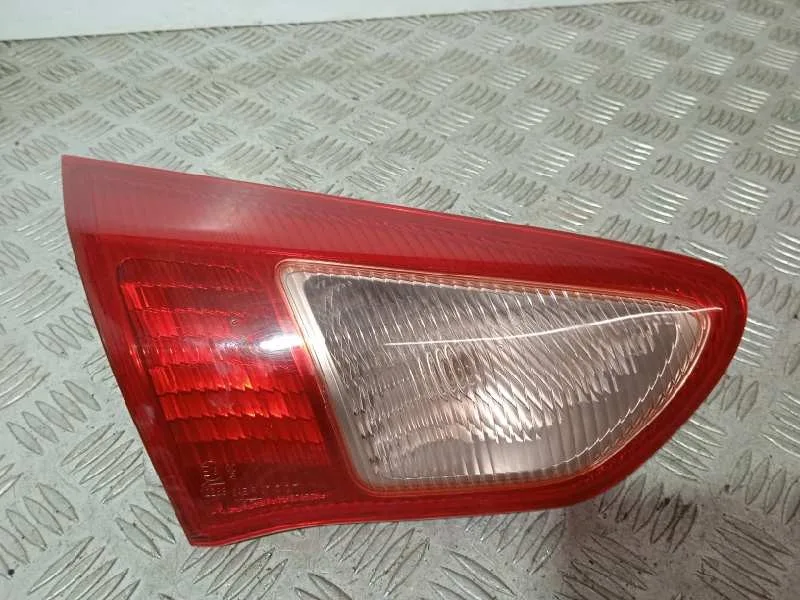 Piloto Trasero Izquierdo Interior para Mitsubishi Lancer Sportback (Cx)