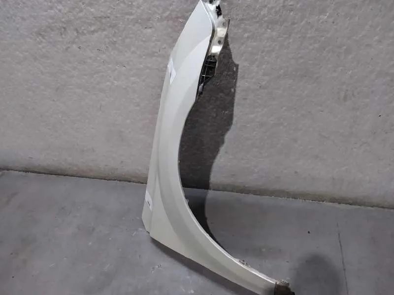 Aleta Delantera Derecha para Subaru Legacy Kombi/Outback B14