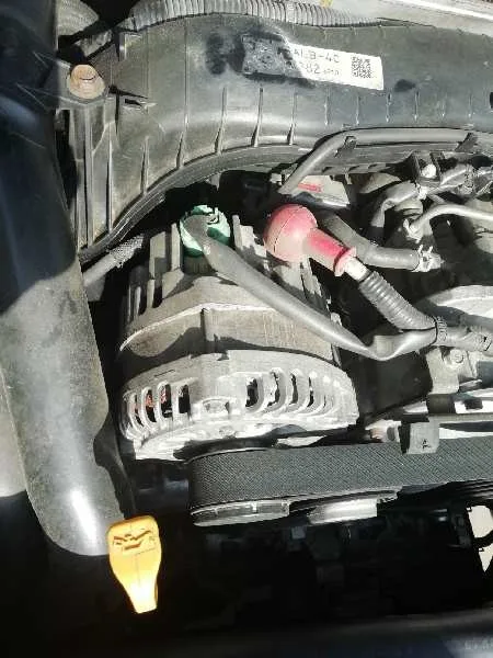 Alternador para Subaru Legacy Kombi/Outback B14