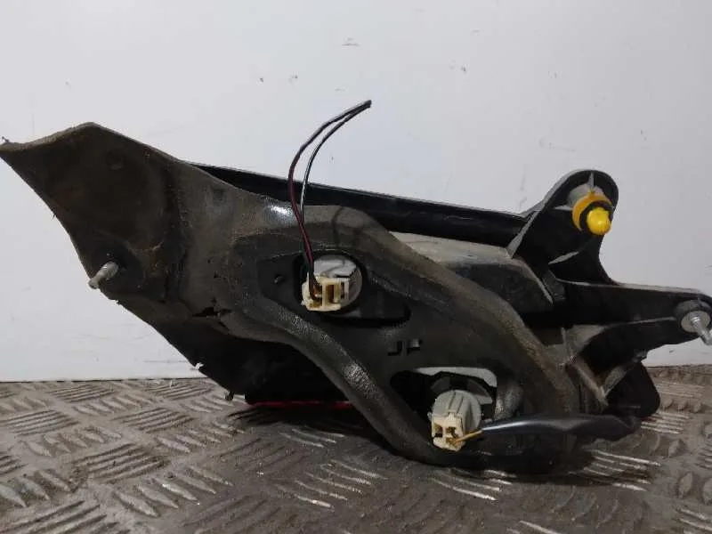 Piloto Trasero Derecho Interior para Subaru Legacy Kombi/Outback B14