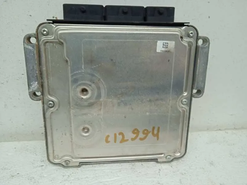 Centralita Motor Uce para Renault Laguna Coupe