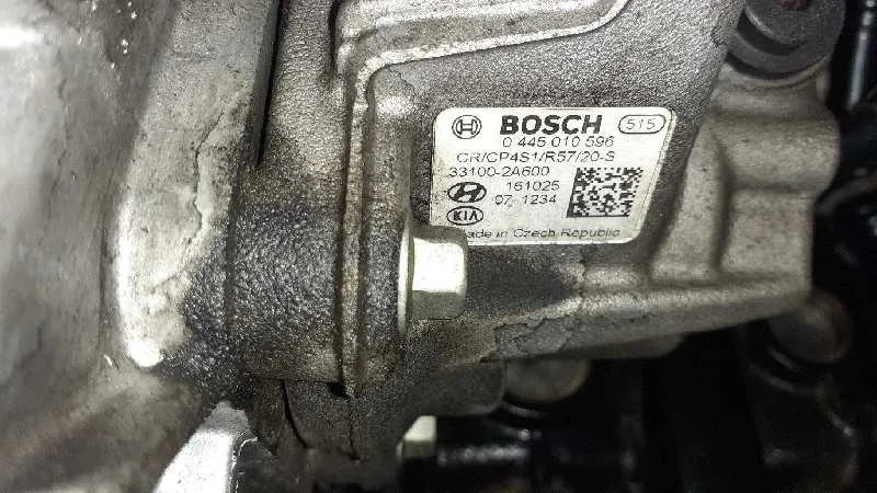 Bomba Inyeccion para Kia Carens ( )