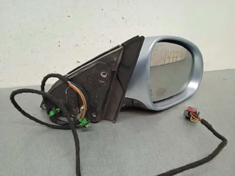 Retrovisor Derecho para Volkswagen Passat Berlina (3C2)