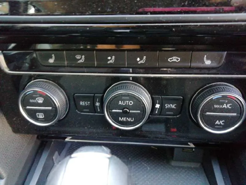 Mando Climatizador para Volkswagen Passat Variant (3G5)