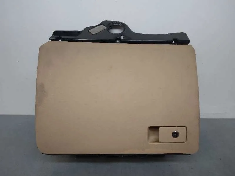Guantera para Volkswagen Passat Berlina (3C2)